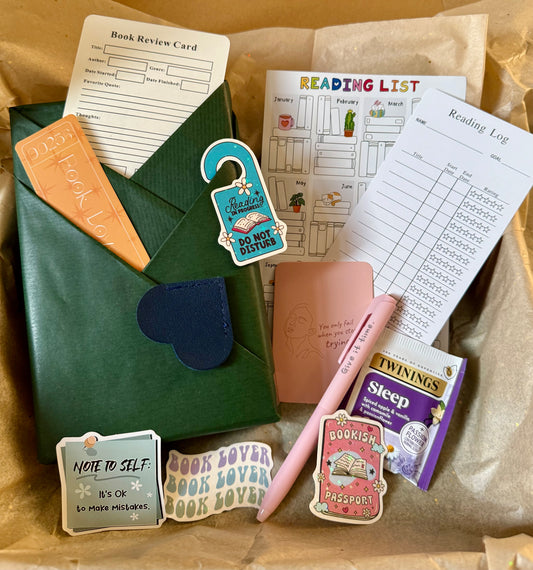 Novel Box (Pre-loved Book)
